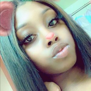 Meet your Posher, Special